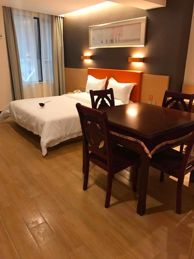 Отель 7 Days Premium Chongqing Jiangbei International Airport Branch Экстерьер фото